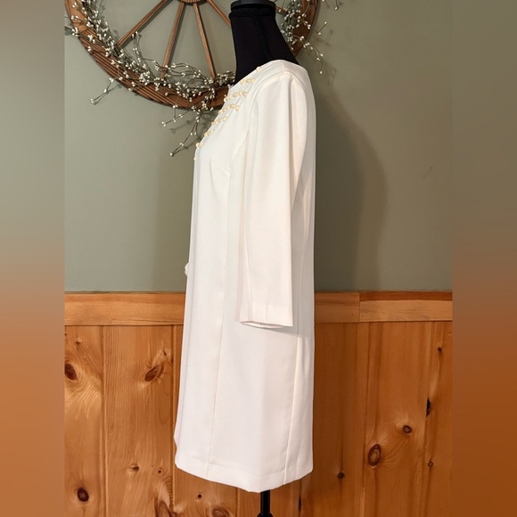 Ann Taylor Women Size 2 Ivory Jewel Neck 3/4 Sleeve Sheath Dress - Picture 4 of 16